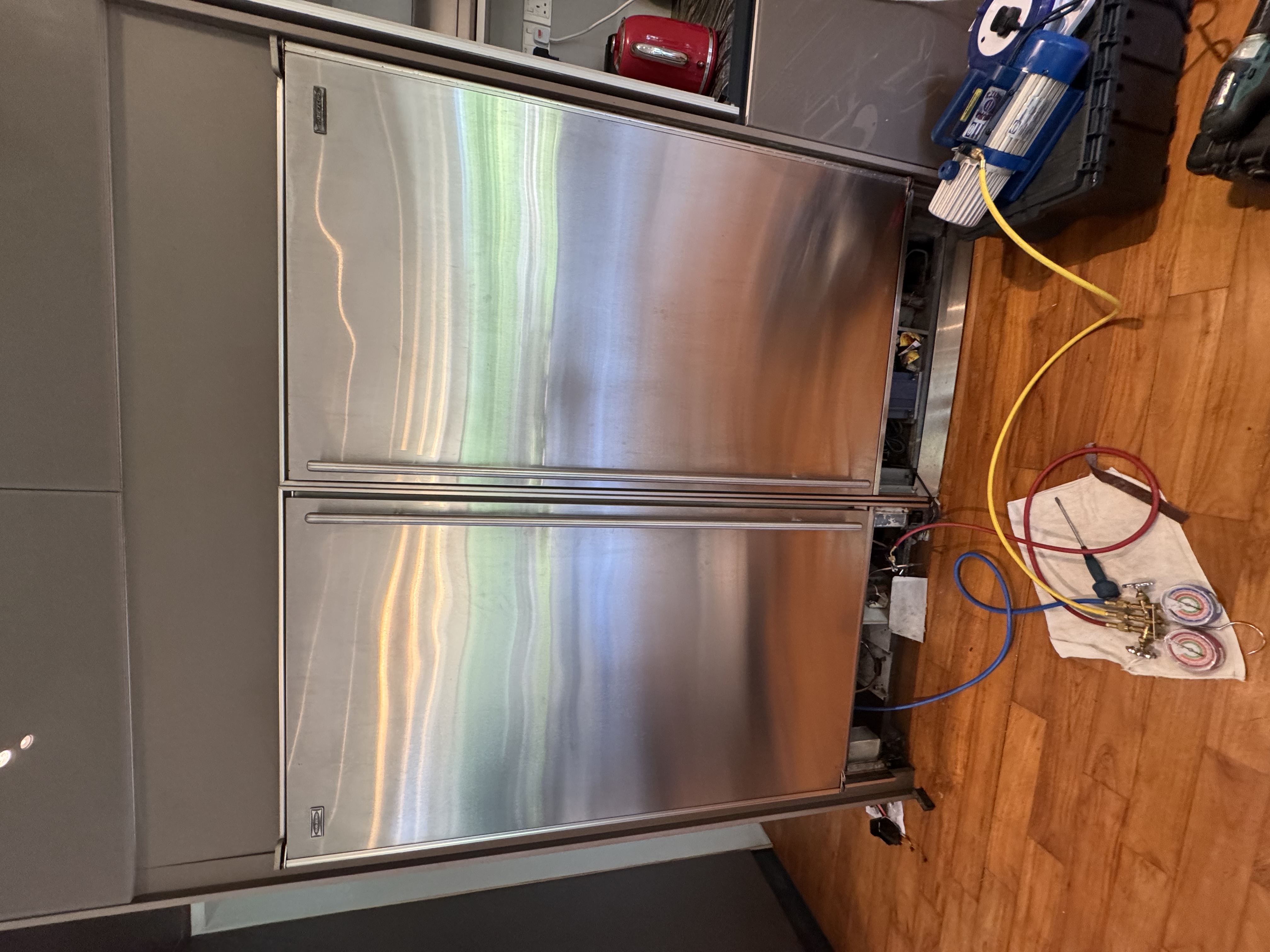 Sub-Zero refrigerator gas servicing